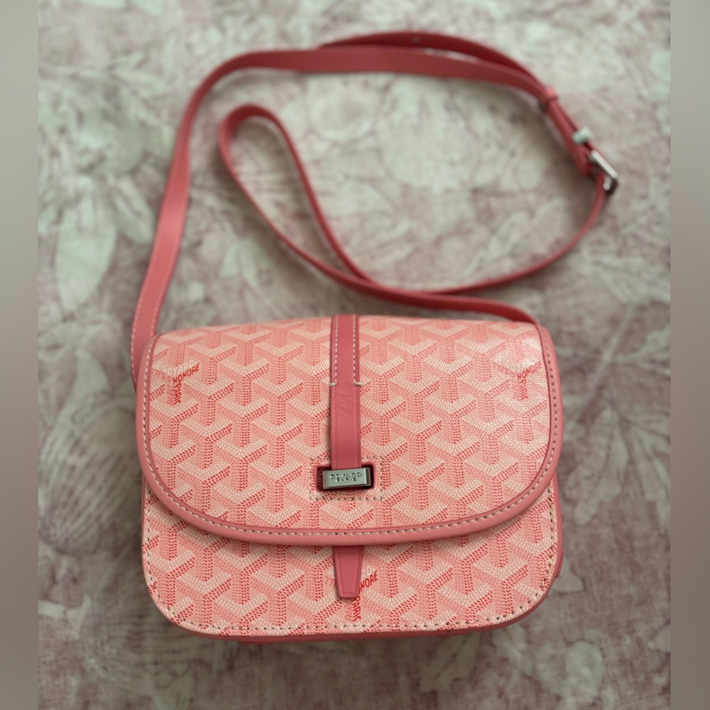 Crossbody- pink.